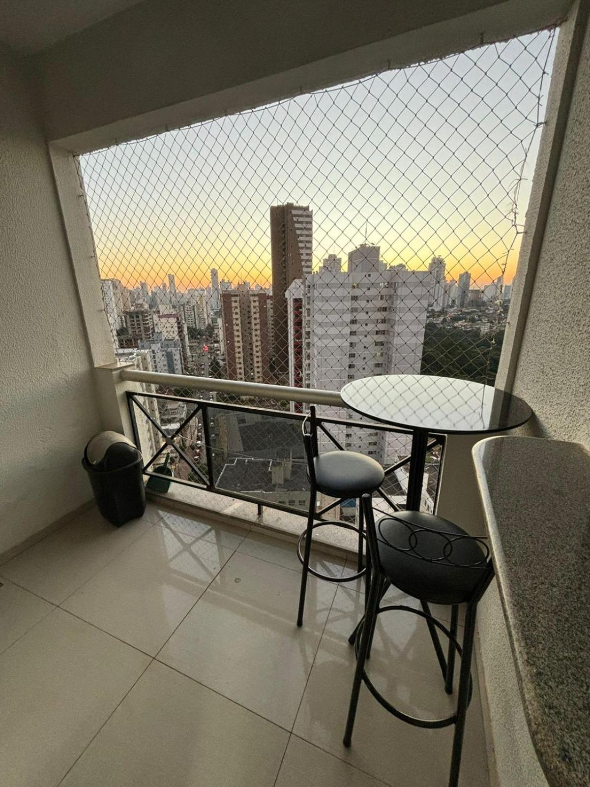 1810 - Flat Para Temporada Em Goiania-Proximo Ao Parque Areiao Экстерьер фото